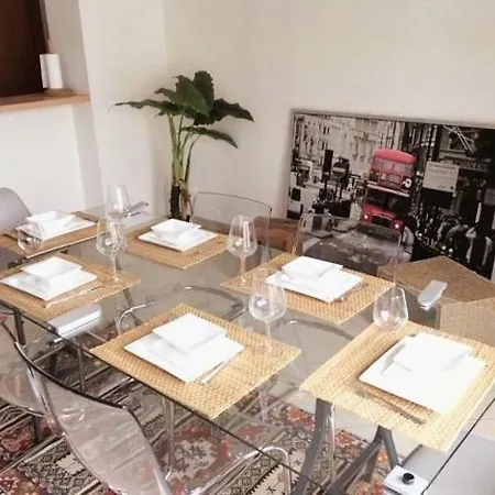Apartment Modern 100m2 Flat 2mn Walking From Train Station In City Center, Free Parking -2a *