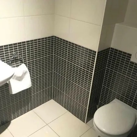 Apartment Modern 100m2 Flat 2mn Walking From Train Station In City Center, Free Parking -2a Luxembourg