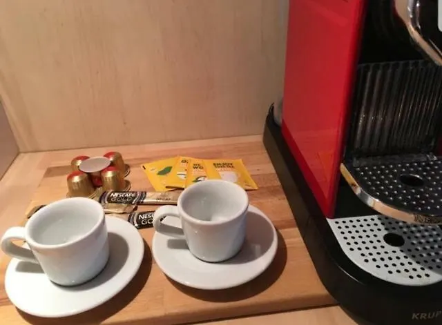 Modern 100m2 Flat 2mn Walking From Train Station In City Center, Free Parking -2a Apartment